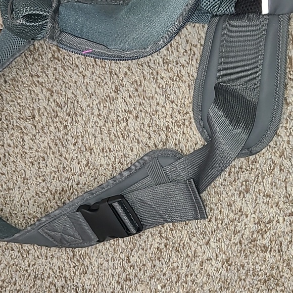 YUDODO Pet Carrier Sling Bag - Picture 5 of 9